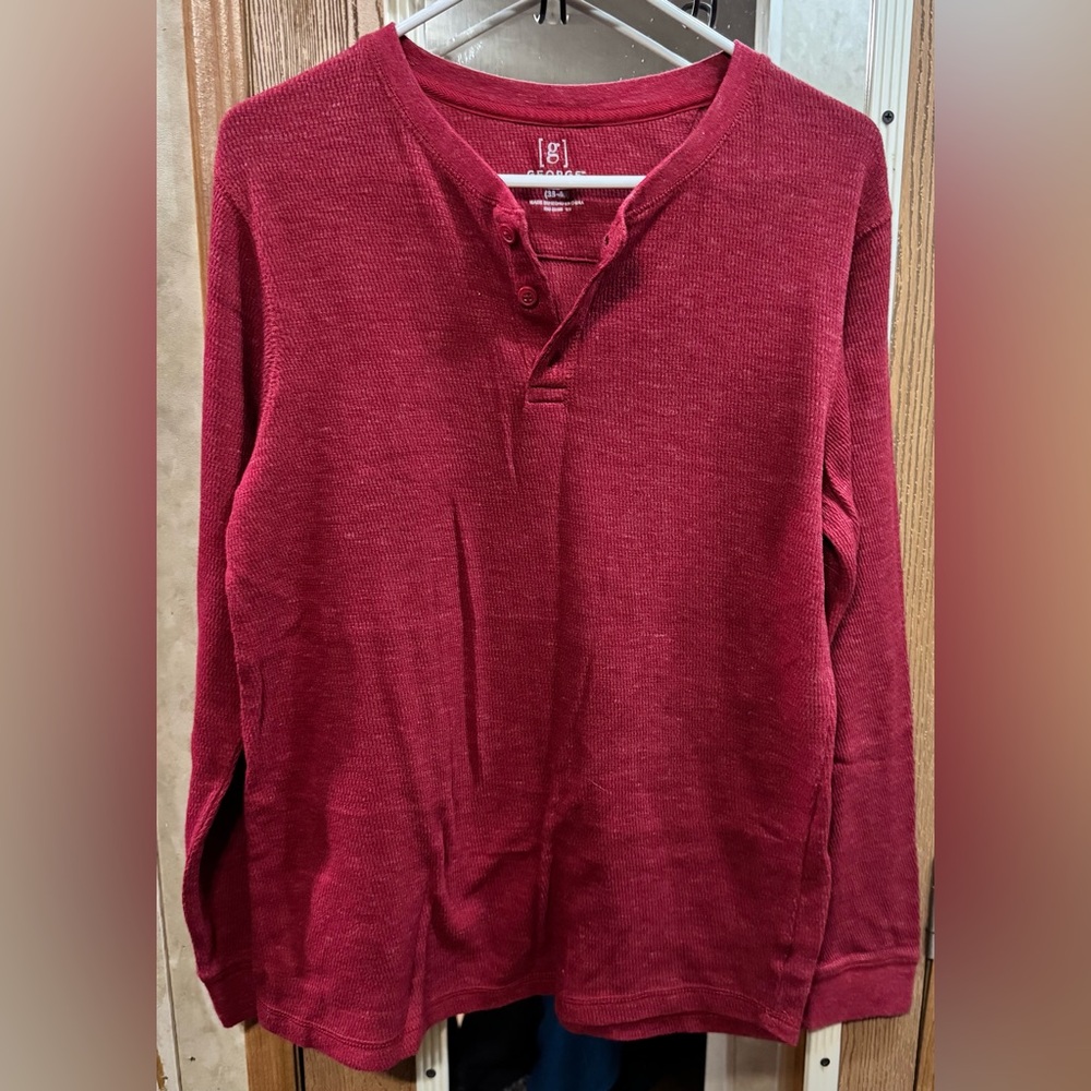 George Men’s Waffle-Knit Long Sleeve Henley — Size M (38–40)